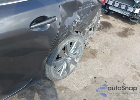 2018 Mazda Mazda6 Touring z USA, uszkodzony, nr VIN JM1GL1VM8J1313820